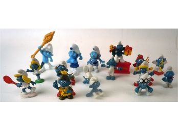 Lot Of Smurf Figurines