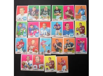 Lot Of 22 Vintage 1969 Topps Football Card Lot--Many Star Players