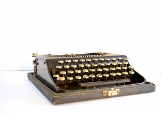 Antique - Remington Portable Typewriter In Original Green Felt Lined Case