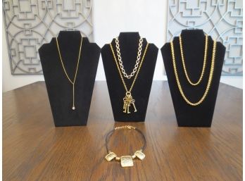 Group Of 6 Gold Tone Necklaces