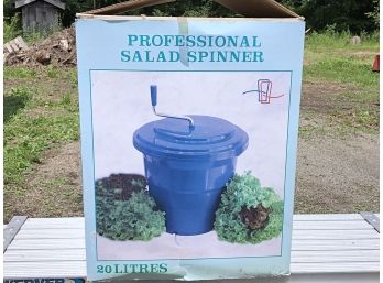 Massive 20 Liter Salad Spinner