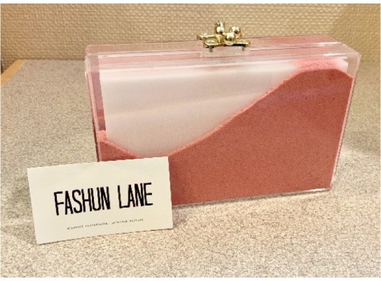 Fashun Lane Lucite Purse With Pink & Magenta Sand