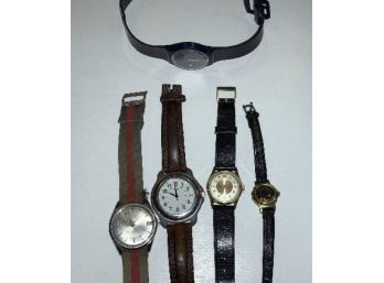 5 Watches Includes Citizens, Swiss Army, Swatch, Condor
