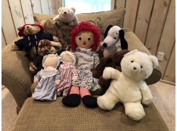 Large Lot Of Stuffed Dolls And 2 Beautiful Vermont Teddy Bears