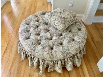 Beautiful Large Ethan Allen Tufted Ottoman  ~ Like New ~ Matching Pillow