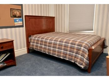 Distressed Knotty Pine Panel Head And Footboard Full Size Bed