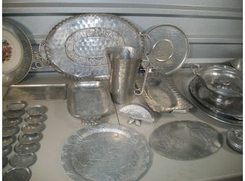 Fantastic Collection Of 30 Pieces Of Vintage Hammered Aluminium  !