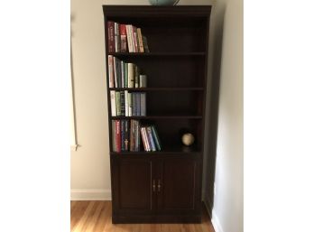 Hekman Mahogany Bookcase With Cabinet