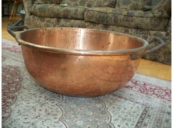 Wonderful  Antique Copper Candymakers Boiler - Great Old Piece !