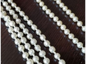 2 Vintage Pearls Strand Necklaces