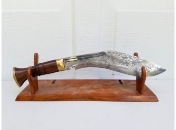 Intricately Carved Commemorative 'Alamo-Bowie' Style Knife With Stand