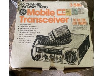 GE - 40 Channel CB Transceiver 3-5811