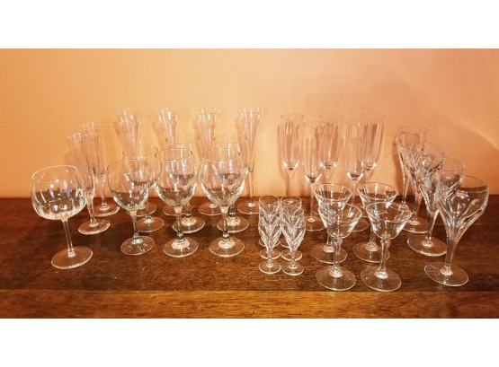 Large Selection Of Assorted Everyday & Fine Drinking Glasses