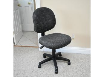 Rolling Armless Adjustable Desk Chair