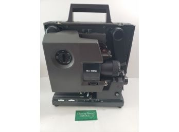 Bell & Howell 16 MM Projector Plus 2 Reels And Cover