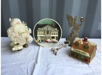 Christmas: Santa, Rockwell Light Up Main Street Plate, Angle And General Store