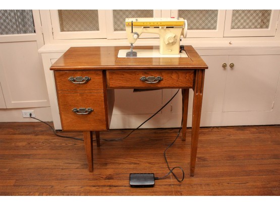 Singer Fashion Mate 360 Sewing Machine In Original Wood Cabinet