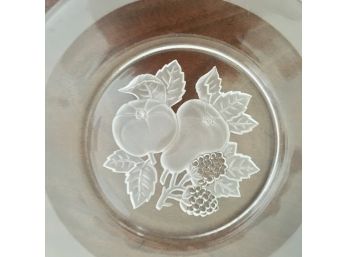 Set Of 8 Vintage Glass Fruit Plates 8'