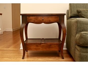 Side Accent Table With Scalloped Apron And Cabriole Legs