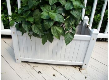 Group Lot Of Four (4) Planter Outdoor Planter Boxes - Need Work - Great Look !