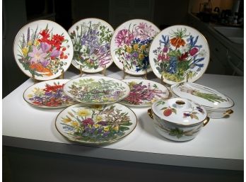 Set Of Eight Fabulous WEDGWOOD 'Royal Horticultural Society' Flowers Of The Year Plates - (Plus Bonus)