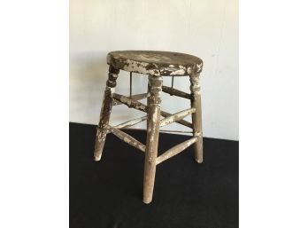 Antique,SOLID , Chippy Milking Stool