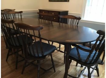 CLASSIC GORGEOUS HITCHCOCK TABLE AND 8 CHAIRS