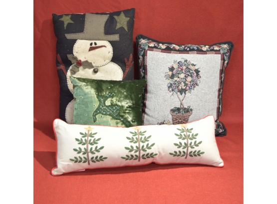 Pottery Barn & Others - Christmas Pillow Group - Group Of (4)