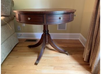 'Bradford Rent' Ethan Allen Leather Top Round Table