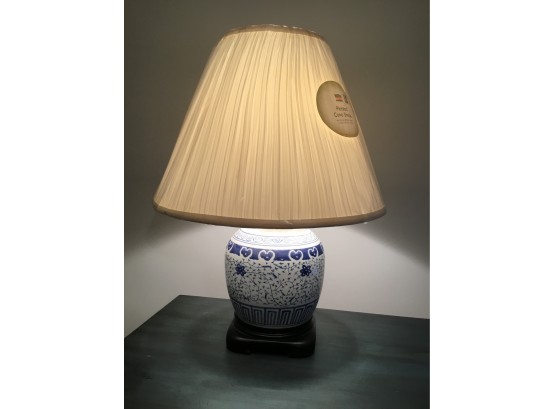 Blue And White Ceramic Lamp