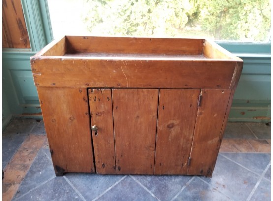 Early 1800's Local Primitive Pine Dry Sink / Used As Bar