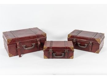 Set Of Three Vintage Nesting Suitcases