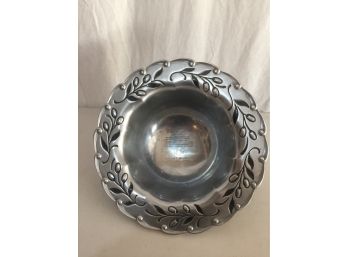 Very Nice Lenox  Bowl Never Used Good Collectors Piece Very Decorative Great Shape Signed On The Bottom