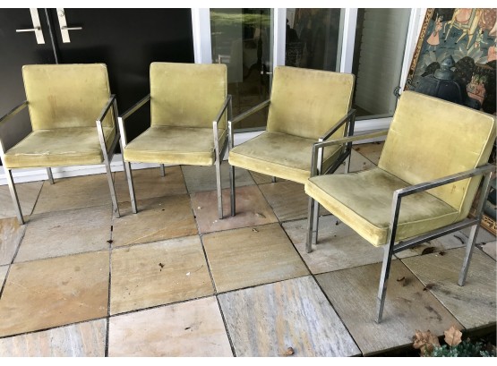 4 Very Cool Mid Century Modern Stylish Chairs