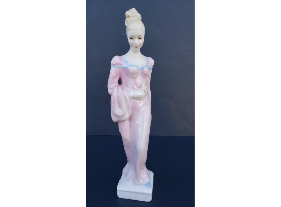Royal Doulton Bone China Figurine  'Daphne' #2268 - Made In England