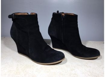Beautiful Black Suede Ladies Shoes By LANVIN PARIS - Size 41 (9-1/2'-10'US)