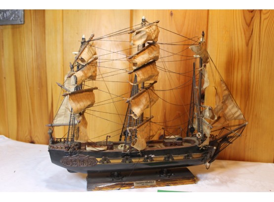 Vintage 1780 Fragata Espanola Highly Detailed Wooden Sail Boat
