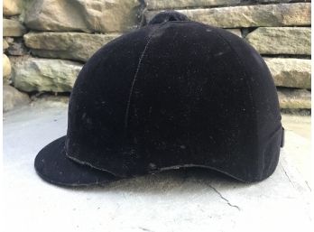 A Vintage Classic!  Velvet Equestrian Riding Hat