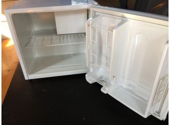 Kenmore Cube Refrigerator