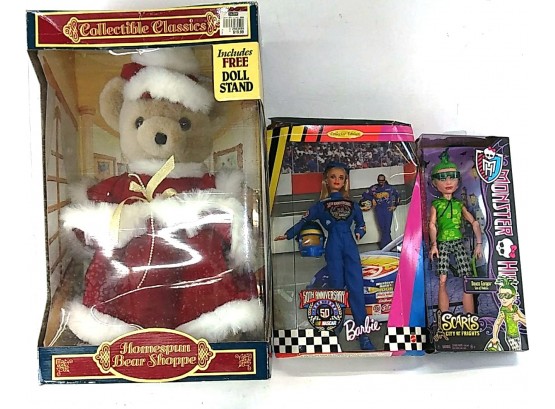 Lot Of 3 Dolls & Bears Mint In Box