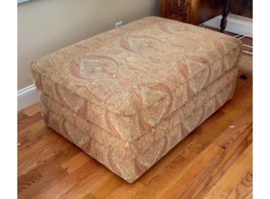 Nice Upholstered  Storage Ottoman ~ Bassett Furniture ~