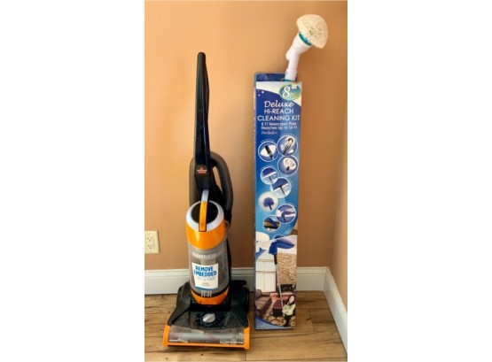 Bissell Clearview Vacuum & Hi Reach Cleaning Kit