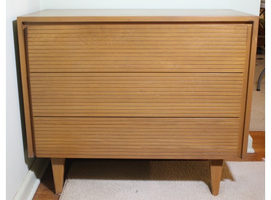 Mid Century Modern Danish Style Tambour Front Maple 3 Drawer Sideboard/linen Chest