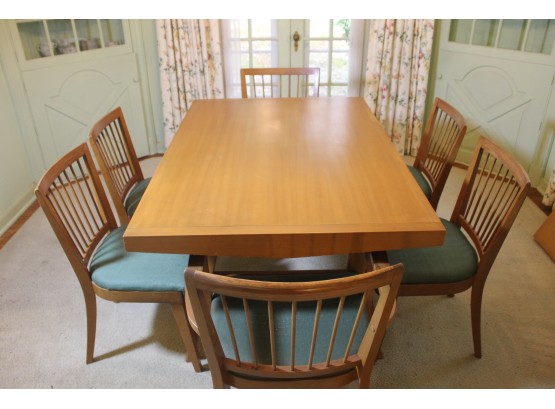 Stunning Mid Century Modern Swedish Style Maple/Birch Dining Table With 2 Leaf's And 6 Matching Dining Chairs