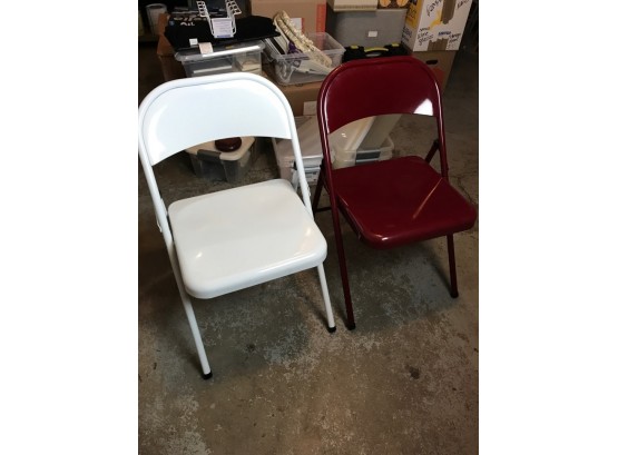 Folding Metal Chairs In Red And White
