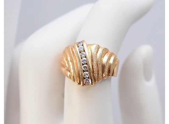7 Diamond 14k Gold Ring 6.8 Grams (size 7)