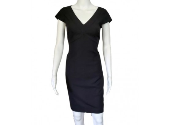BANANA REPUBLIC Black V-Neck Dress, Size 8 (RETAIL $169.00)