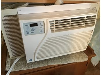 6100 BTU GE Air Conditioner