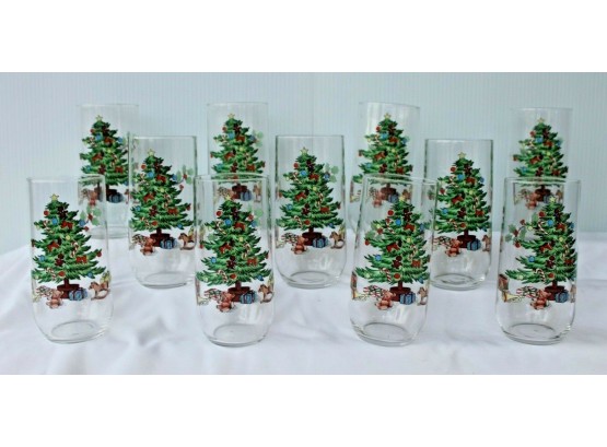 Set Of 11 16 Oz. Noel Christmas Holly Glasses From Luminarc In Original Box From Bradlees
