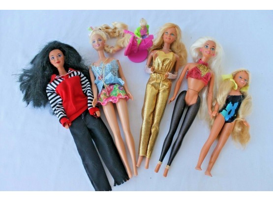 Group Of 6 Vintage Barbie Dolls
